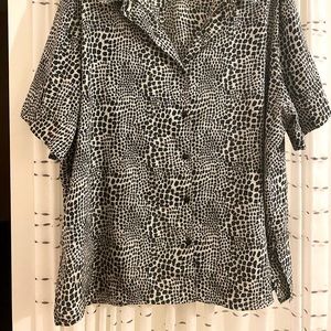 Vintage B&W leopard print button down